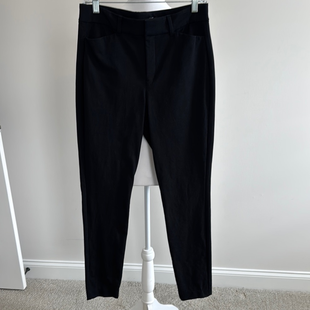 Old Navy Pixie Skinny high rise Black Pants size 8 secret smooth pockets EUC